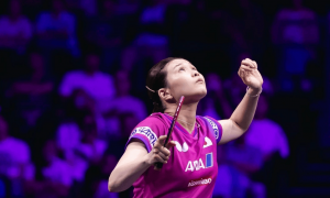 原创 
            怒轰11-1定乾坤！孙颖莎3-1世界最强削球手，女单8强国乒围剿东道主