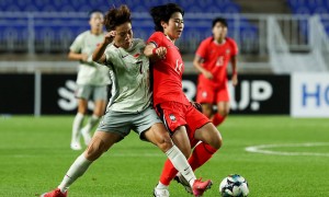 东亚杯-姚伟传射邵子钦破门 中国女足2-2遭韩国绝平