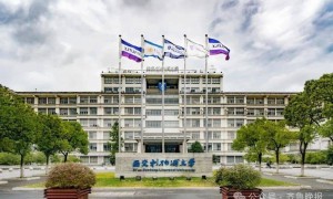 3名学生侵入学校系统获取保密试卷，被开除学籍！高校回应：属实