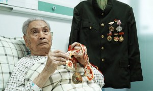 95岁离休干部获刑五年，被法院认定为恶势力团伙首要分子